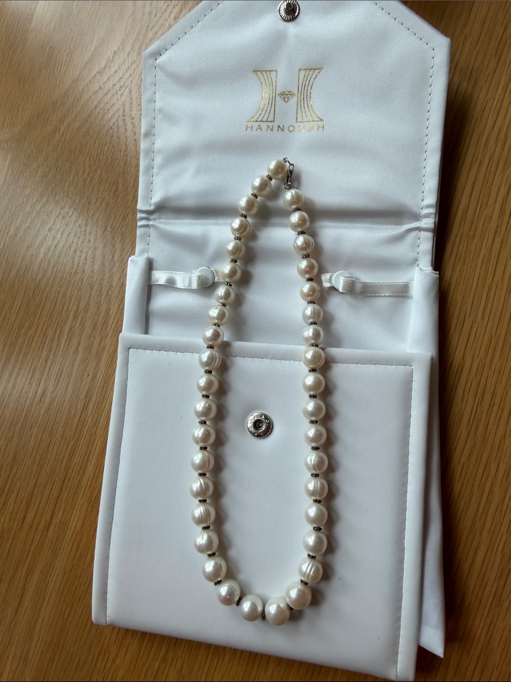 White Pearl Strand Necklace – Elegant Cultured Pearls